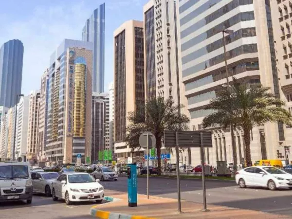 UAE : 3 दिन की छुट्टी के साथ फ्री पब्लिक पार्किंग की सुविधा, नहीं चुकाना होगा कोई भी रकम