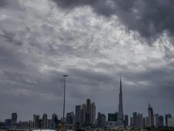 BAHRAIN : वाहन चालकों के लिए जारी किया गया वेदर अलर्ट, कई इलाकों में हो सकती है बारिश, बरतें खास सावधानी