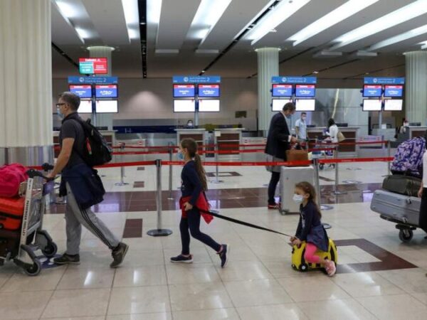 DUBAI Airport के द्वारा यात्रियों के लिए जारी किया गया अलर्ट, बिना Flight कन्फर्मेशन के न करें यात्रा
