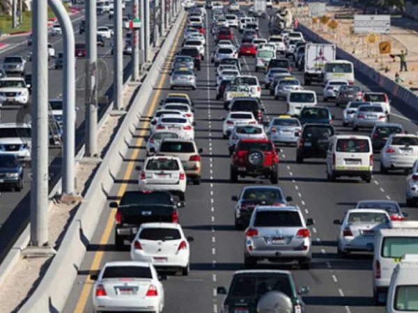 UAE : इन यातायात नियमों के उल्लंघन पर हजारों रुपए का जुर्माना तय, वाहन जब्त होने के साथ तुरंत होगा जब्त