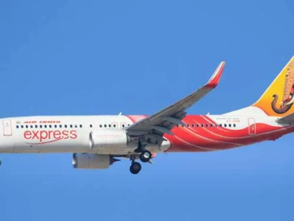 Air India Express Flight offer : वोटर्स के लिए डिस्काउंट ऑफर की घोषणा, अब सस्ते में ही मिल जाएगा टिकट