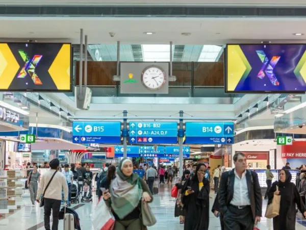 DUBAI Airport पर गंभीर वेदर कंडीशन के कारण कई Flights को किया गया स्थगित, फ्लाईट सेवा हुई बाधित