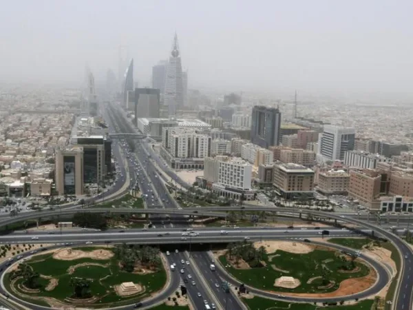 सऊदी में मंत्रालय ने नियोक्ताओं के लिए जारी किया गाइडलाइन, डेडलाइन के पहले ही करना होगा कर्मचारियों का डाटा अपडेट