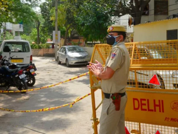 दिल्ली पुलिस ने शुरू किया अभियान, गलत दिशा में वाहन चलाने वालों की खैर नहीं, 30,062 का कटा चालान