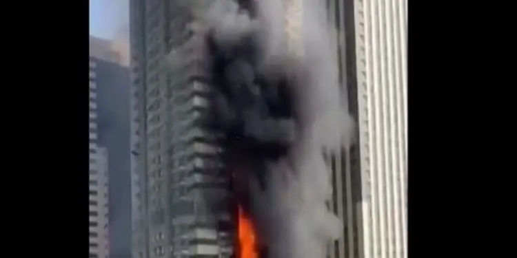 दुबई मरीना में लगी भीषण आग के बाद सभी निवासियों को मिला सुरक्षित ठिकाना