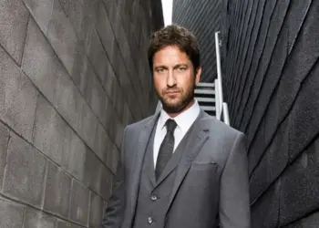 हॉलीवुड एक्टर जेरार्ड बटलर ने सऊदी अरब के अलउला को बताया अपना फेवरिट डेस्टिनेशन