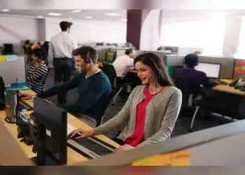 UAE में टेक्नोलॉजी सेक्टर की टॉप 10 हॉट जॉब्स