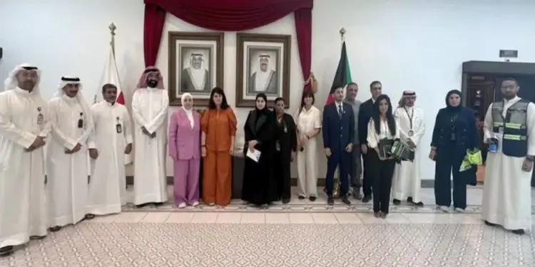 कुवैत इंटरनेशनल एयरपोर्ट ने  बर्ड स्ट्राइक खतरे से निपटने के लिए संयुक्त कार्यबल का किया गठन