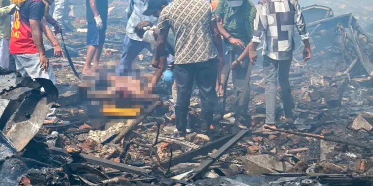 UAE में रहने वाले भारतीय प्रवासियों ने अहमदाबाद विमान दुर्घटना पीड़ितों को दी श्रद्धांजलि