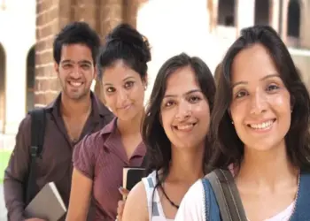 अमेरिका का वीजा हुआ स्लो, यूएई बना एजुकेशन का नया फ्लो 50 प्रतिशत तक बढ़े आवेदन