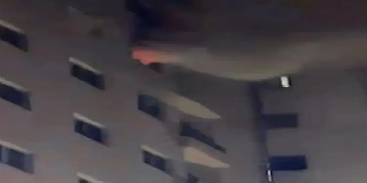 अल मज़ाज इलाके के अपार्टमेंट में आग लगने से एक भारतीय महिला की मौत