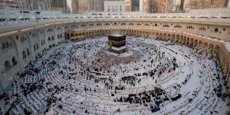 सऊदी सरकार की नई पहल, यात्रियों को ट्रांजिट के दौरान उमराह की अनुमति के साथ फ्री वीज़ा