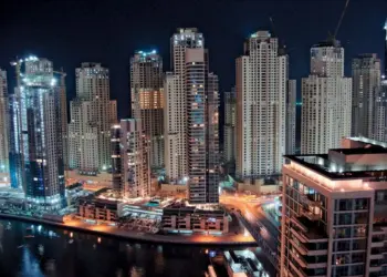 "दुबई में नया हेल्थ कानून, वीज़ा और ड्राइविंग लाइसेंस के लिए मेडिकल टेस्ट अनिवार्य"