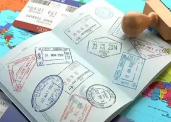 चुनिंदा देशों के लिए सऊदी ने visit visa किया बहाल, लेकिन भारतीयों के लिए अभी भी रोक जारी