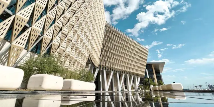 भविष्य की जरूरतों को मद्देनजर रखते हुए कुवैत यूनिवर्सिटी ने बदले कोर्स