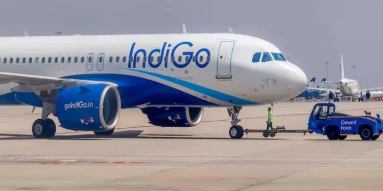 तकनीकी खराबी की वजह से दिल्ली से गोवा जा रही इंडिगो फ्लाइट्स की मुंबई में इमरजेंसी लैंडिंग