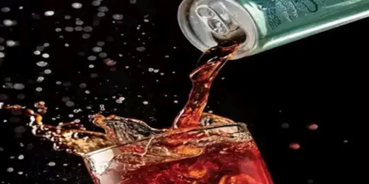UAE ने शर्करा-युक्त पेयों (Sugar-Sweetened Beverages) पर टैक्स नियम में किया बदलाव