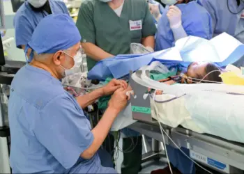 12.5 घंटे की लंबी सर्जरी के बाद सऊदी में यारा और लारा को किया गया अलग