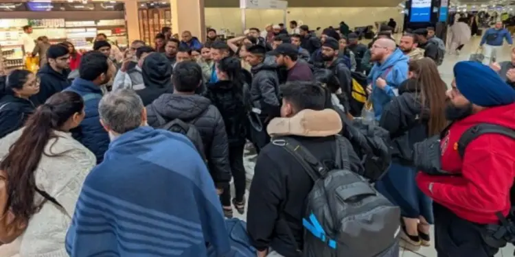 कुवैत की यात्रा करने वालों के लिए लागू हुए नए कस्टम नियम, नकदी, सोना और लग्जरी सामानों को लेकर नई घोषणा