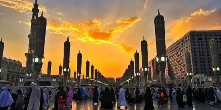 14 सालों में सऊदी में सबसे तेजी से बढ़ी नौकरियां