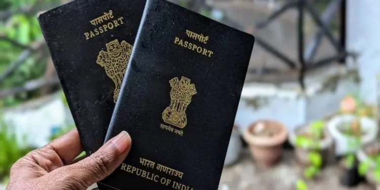विश्व रैंकिंग में भारतीय पासपोर्ट की बड़ी छलांग, अब 59 देशों में करें वीज़ा-मुक्त यात्रा