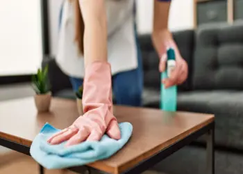 यूएई ने अवैध घरेलू कामगार भर्ती पर बड़ी कार्रवाई करते हुए 77 वेबसाइट्स और ऑनलाइन प्लेटफॉर्म्स को किया बंद