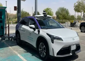 सऊदी अरब ने रियाद में शुरू की सेल्फ-ड्राइविंग टैक्सी सेवा, स्मार्ट मोबिलिटी की दिशा में उठाया ऐतिहासिक कदम