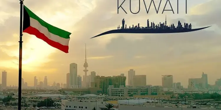 कुवैत में फंसे 69 हजार लोग, देश के बाहर जाने पर लगी रोक