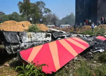 एक हफ्ते में दुनिया भर में 6 विमान हादसे, दुनिया भर में बढ़ते विमान हादसों से यात्रियों की सुरक्षा को लेकर उठे सवाल