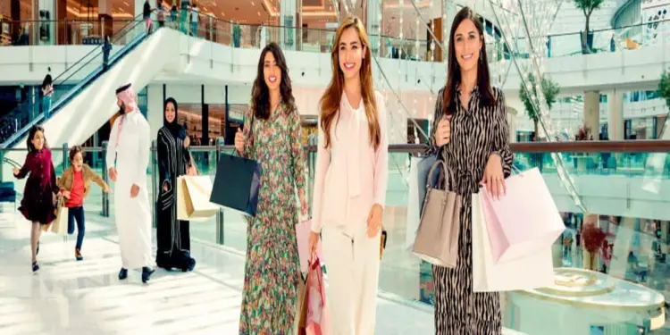 UAE में टूरिस्टों के लिए टैक्स फ्री शॉपिंग, कैसे पा सकते हैं VAT का रिफंड