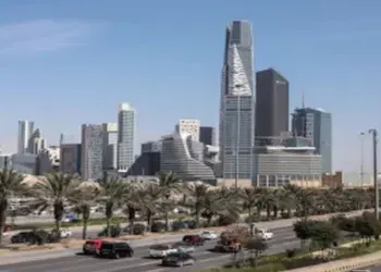 सऊदी सरकार ने वर्कप्लेस पॉलिसी में किए महत्वपूर्ण बदलाव, हर कामकाजी लोगों के लिए जानना है जरूरी