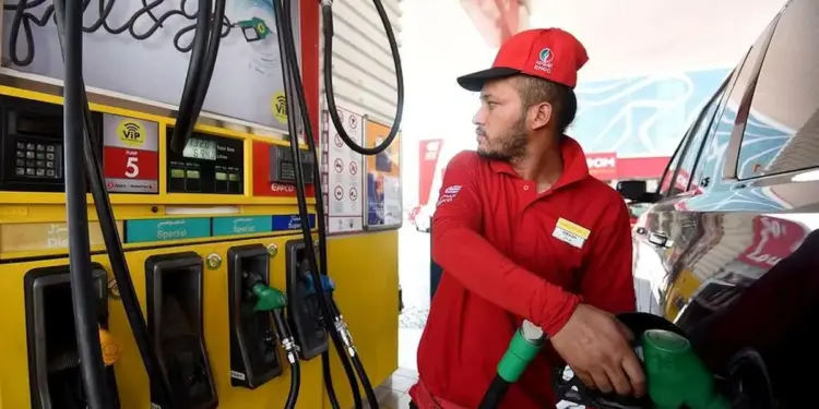 यूएई में अगस्त 2025 के लिए पेट्रोल और डीजल की घोषणा