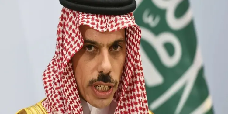 सऊदी अरब ने ग़ज़ा में तत्काल युद्धविराम और 1967 की सीमाओं पर स्वतंत्र फ़िलिस्तीनी राज्य के गठन का समर्थन किया