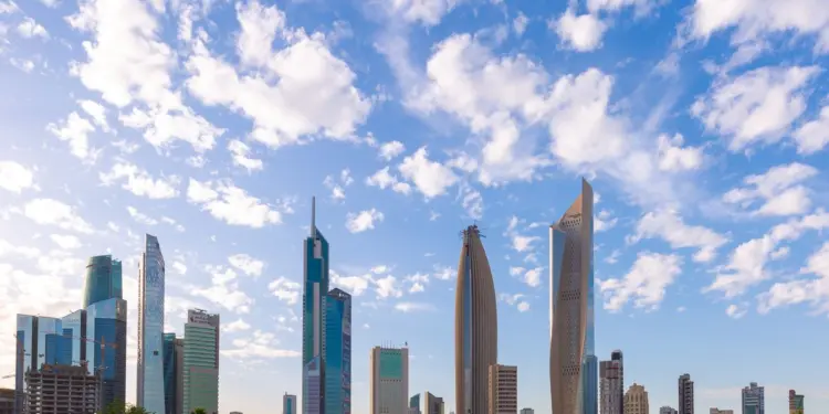 कुवैत दुनिया का 30वां सबसे खुशहाल देश, खाड़ी में दूसरे स्थान पर