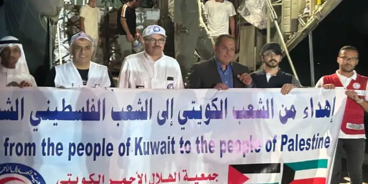 गाजा पीड़ितों के लिए कुवैत का बड़ा कदम,  मिस्र में पहुंचा 10 टन खाद्य सामग्री से लदा कुवैत पहला राहत विमान