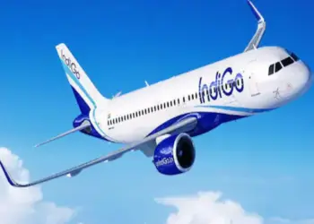 दिल्ली उपभोक्ता आयोग का बड़ा फैसला, पैसेंजर को गंदी सीट पर बैठाने के आरोप में इंडिगो एयरलाइंस को चुकाने पड़े ₹1.75 लाख