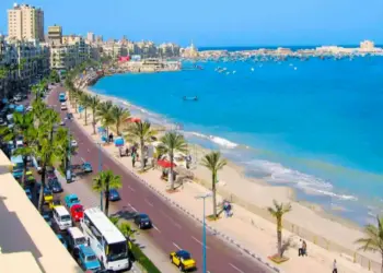 यूएई यात्रा पर जाने से पहले जरूर पढ़ ले ये खबर, एयरपोर्ट पर नियम और भी ज्यादा हुए कड़े