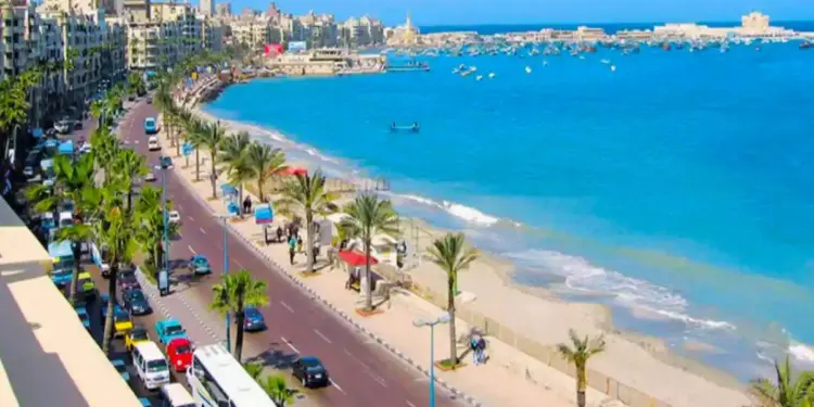 यूएई यात्रा पर जाने से पहले जरूर पढ़ ले ये खबर, एयरपोर्ट पर नियम और भी ज्यादा हुए कड़े