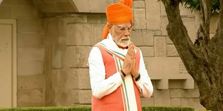 79वें स्वतंत्रता दिवस के मौके पर पीएम मोदी ने देशवासियों को दिवाली का तोहफा देने का किया वादा