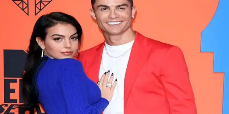 क्रिस्टियानो रोनाल्डो और उनकी पार्टनर को सगाई पर मिला अब तक का सबसे यूनिक तोहफा