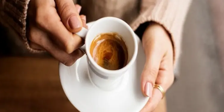 रोजाना 3 लाख 60 करोड़ कप कॉफी पी जाते हैं सऊदी के लोग, तेजी से बढ रही है कॉफी की खपत