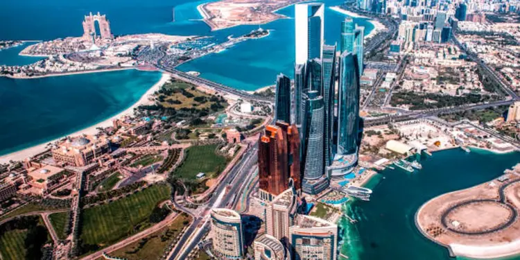 कनाडा, यूनाइटेड किंगडम, सिंगापुर, चीन, ऑस्ट्रेलिया, ब्राज़ील और अमेरिका जैसे देशों को यूएई में वीजा ऑन अरावल की सुविधा, भारतीयों को भी मिलेगा लाभ