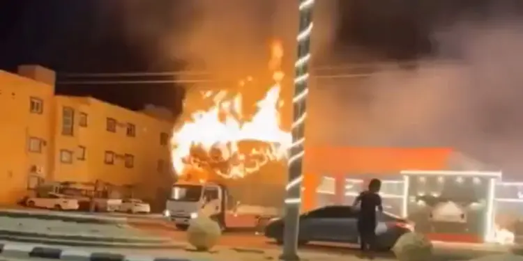 जलते ट्रक में कूदकर लोगों की जान बचाने वाले सऊदी नागरिक को मिला करोड़ों रूपयों का इनाम