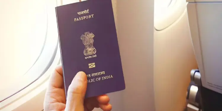 UAE में रहने वाले भारतीय प्रवासी कृपया ध्यान दें! 1 सितंबर से भारतीय पासपोर्ट के नियमों में होने जा रहा है बड़ा बदलाव
