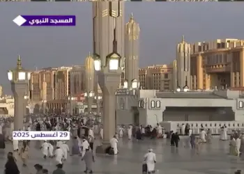 काबा शरीफ पर हुई बारिश को श्रद्धालुओं ने माना रहमत की बारिश, भीगते हुए लोगों ने अल्लाह की इबादत की