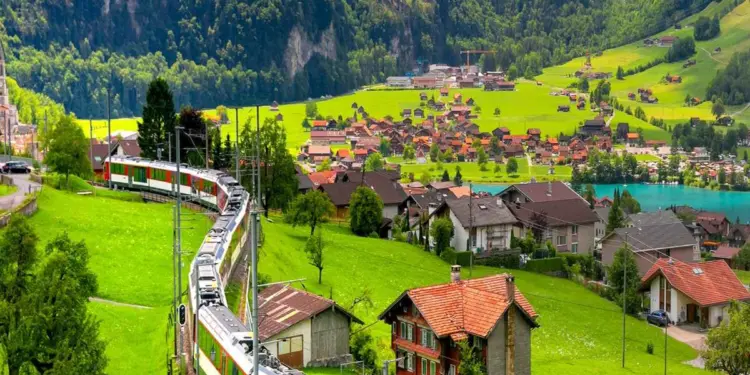 भारत से स्विट्जरलैंड जाने वालों के लिए बड़ी खबर, वीजा नियमों में हुआ बदलाव