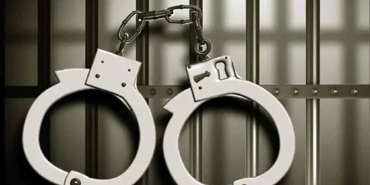 रियाद में सोशल मीडिया पर फर्जी रेंटल स्कीम चलाने वाले 5 लोग हुए गिरफ्तार