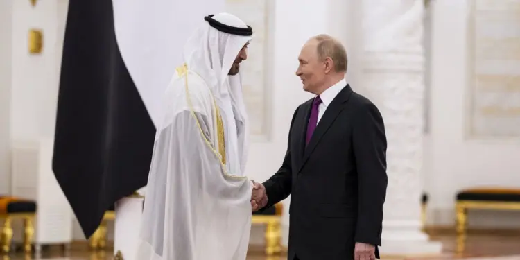 यूक्रेन युद्ध वार्ता के लिए यूएई में हो सकती है ट्रंप और पुतिन की बैठक