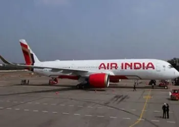 Nepal Protest: भारत से काठमांडू आने-जाने वाली सभी उड़ानें हुई रद्द, एयरपोर्ट पर फंसे कई यात्री