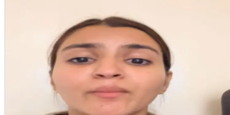 नेपाल में फंसी भारतीय महिला ने लगाई मदद की गुहार, होटल जला दिया, मुश्किल से बचाई जान